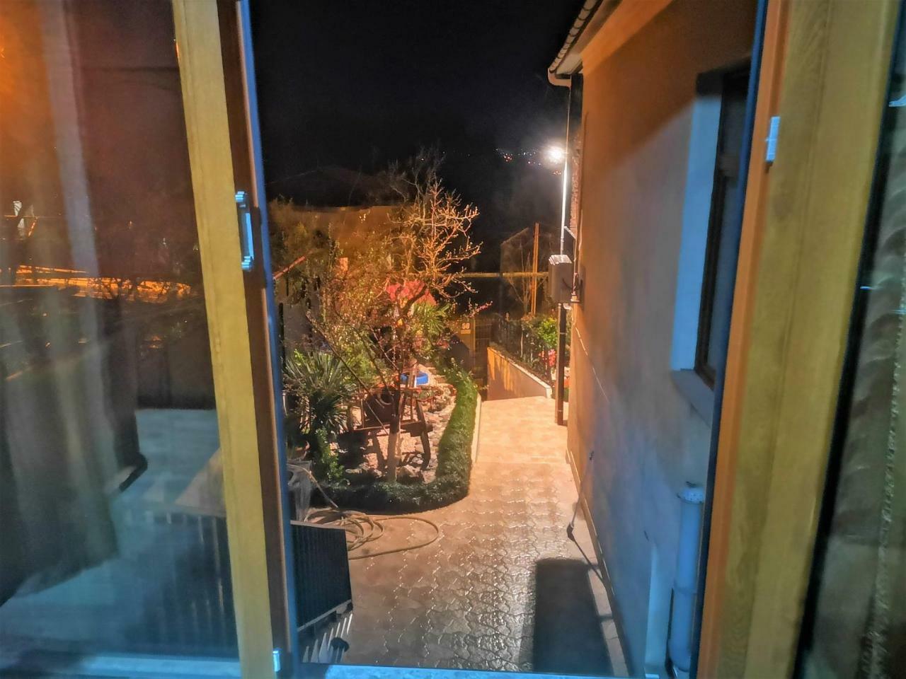 Hostel Sadu Kutaisi Exterior photo